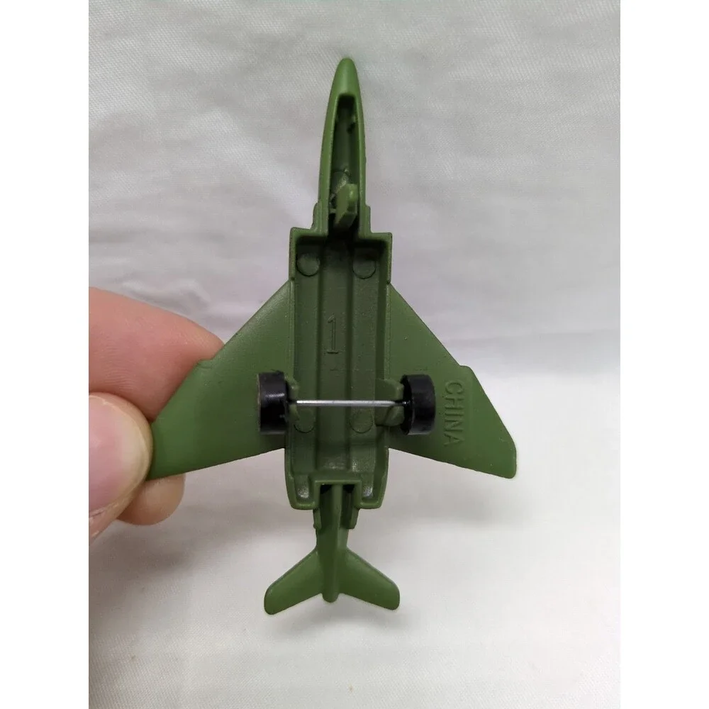 Green Camo Colored Diecast Fighter Plane 3